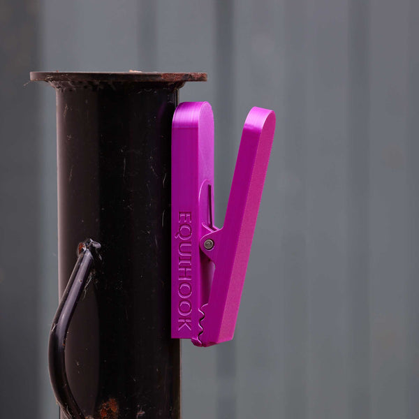EquiGrip Midi Magentic Yard Peg